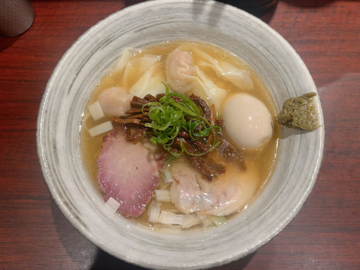 「らぁ麺 花筏」の特製らぁ麺 塩