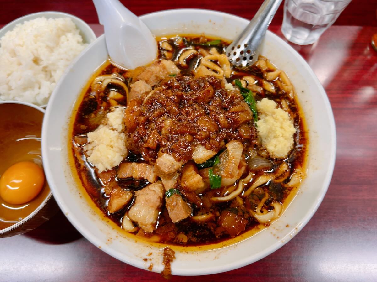 「元祖スタミナ満点らーめん すず鬼」のスタ満セット