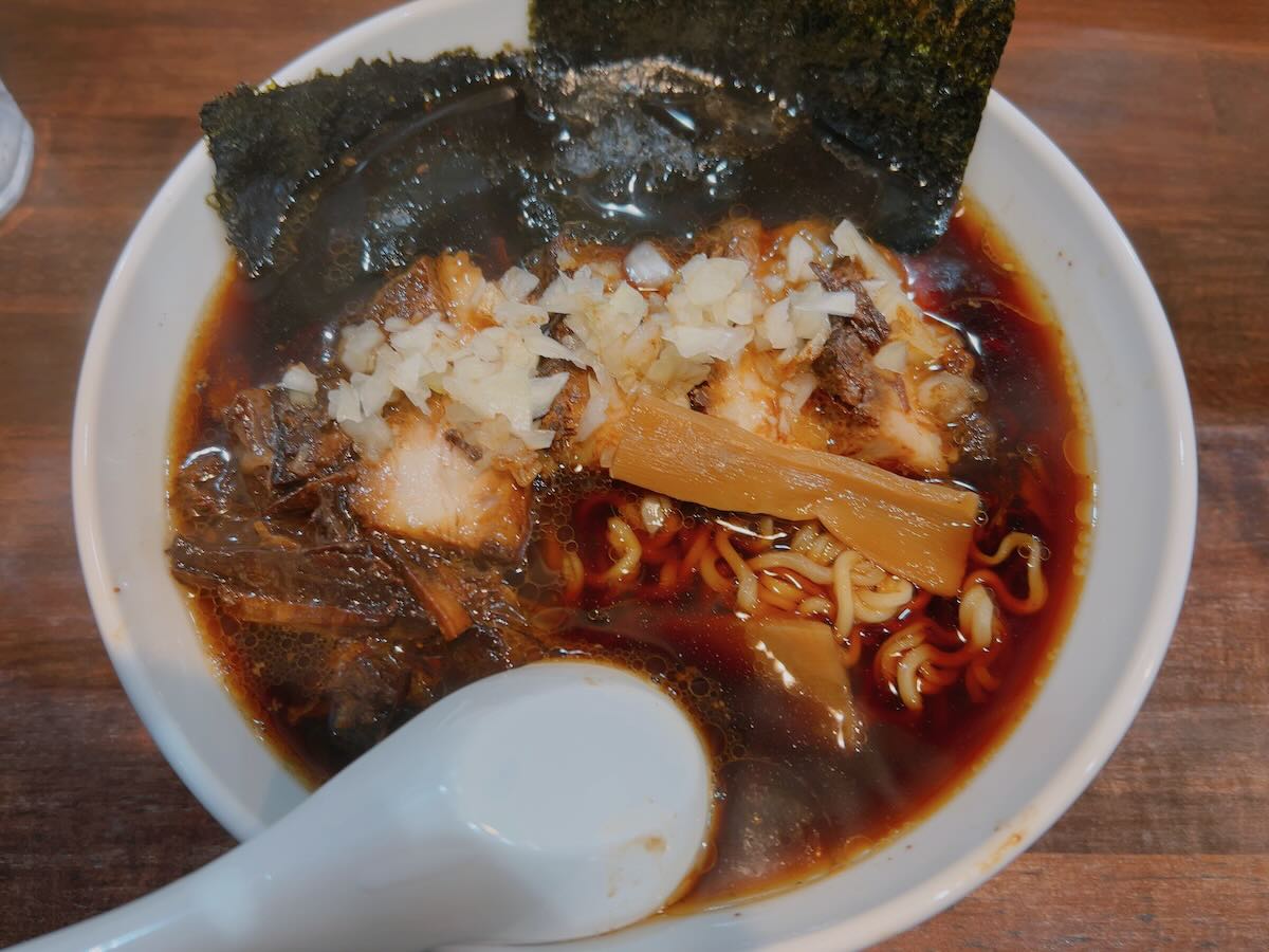 「竹岡式 竹ちゃんラーメン」の竹岡式チャーシューメン