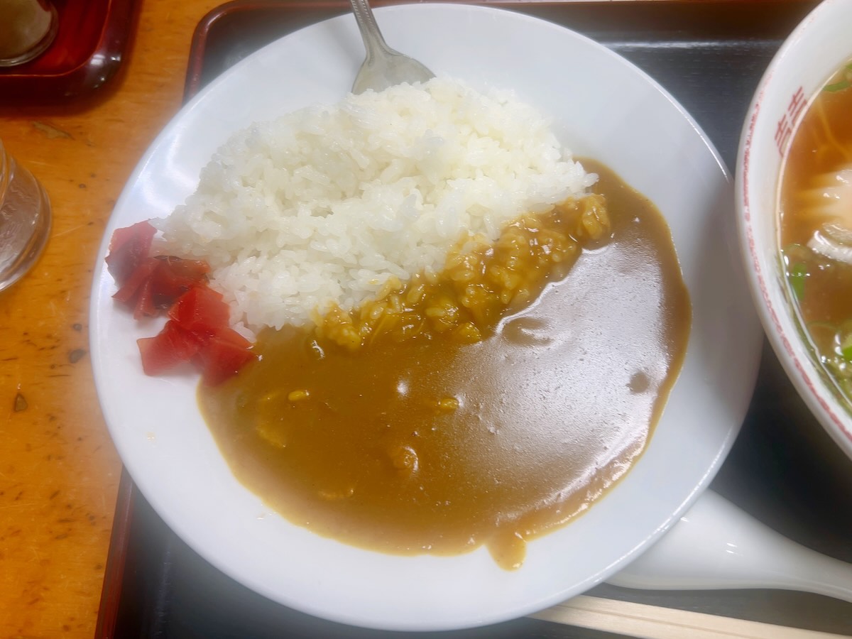 「ほそ島や」の半カレーライス